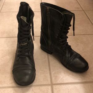 Steve Madden Troopa Combat Boots